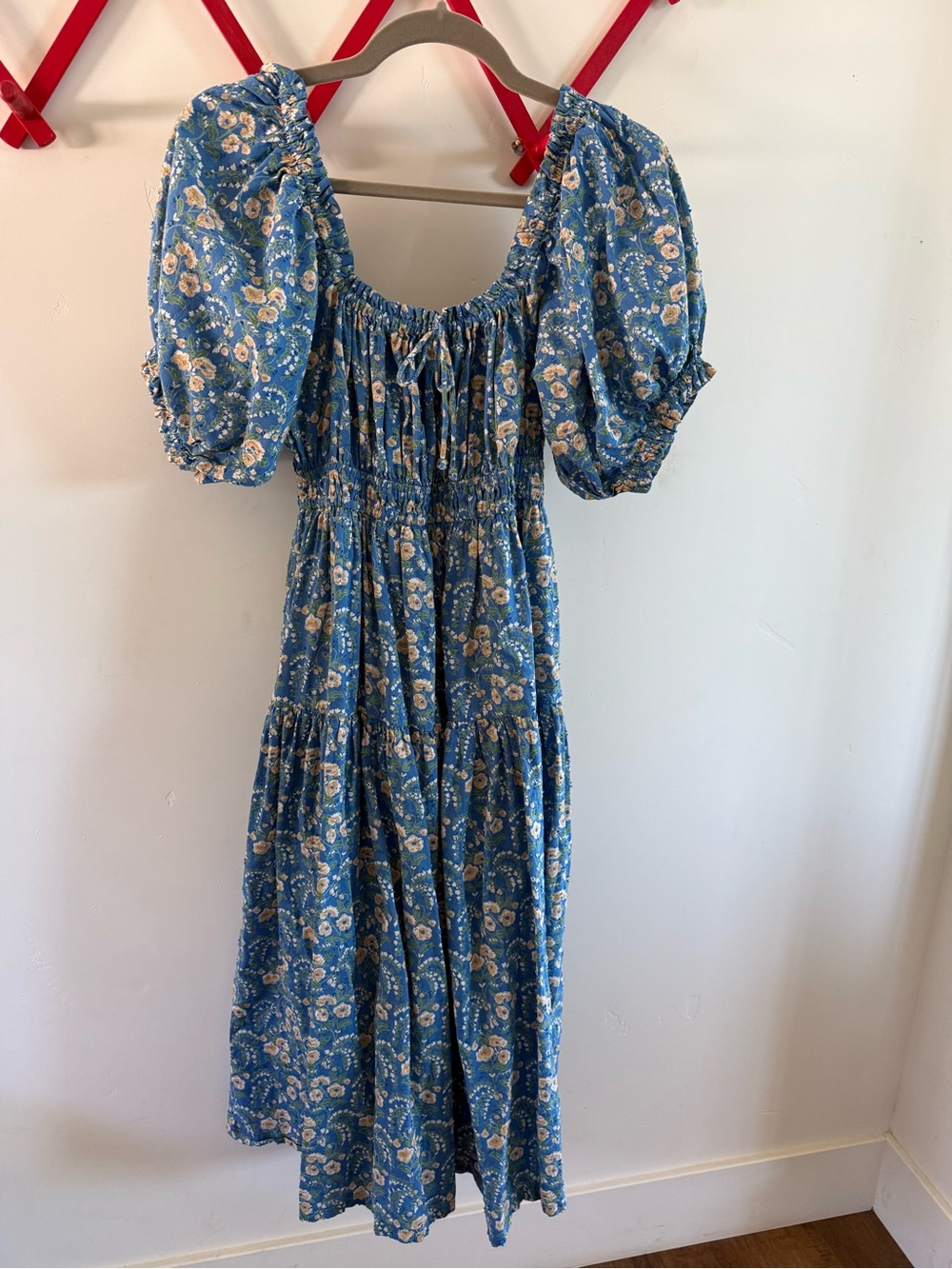 Blue Floral Midi Dress with Puff Sleeves